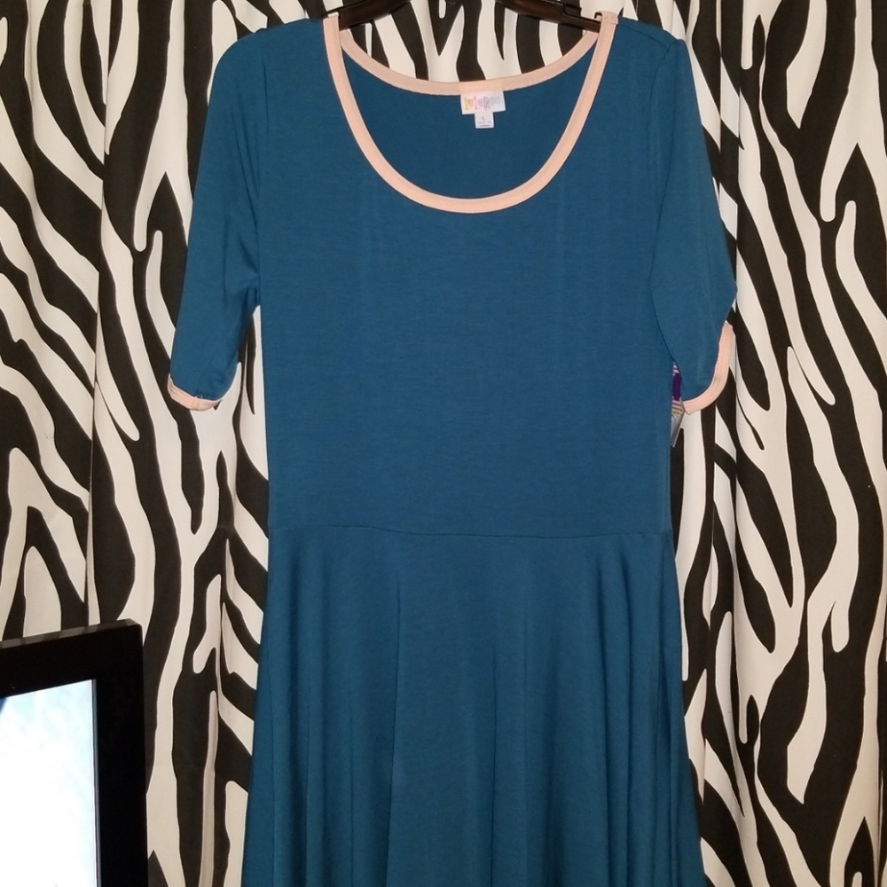 Lularoe nicole